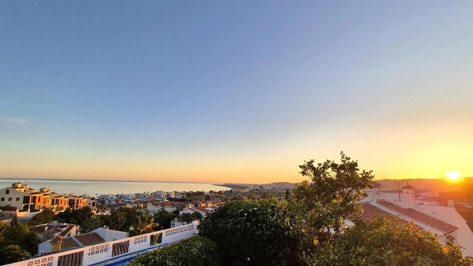 Terrasol Villa Independiente Vistas Unicas Y Piscina Privada كاليتا دي فيليز