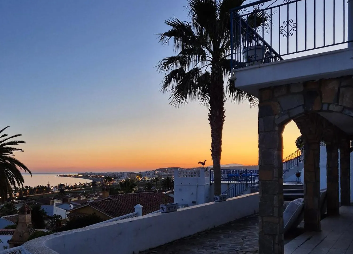 Terrasol Villa Independiente Vistas Unicas Y Piscina Privada كاليتا دي فيليز